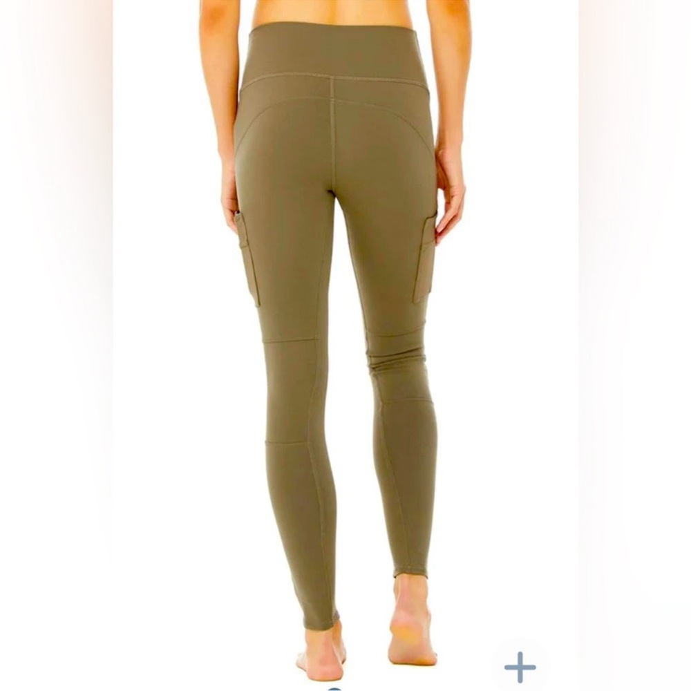 Alo Yoga High Waist Cargo Leggings Olive Green L - Picture 2 of 8